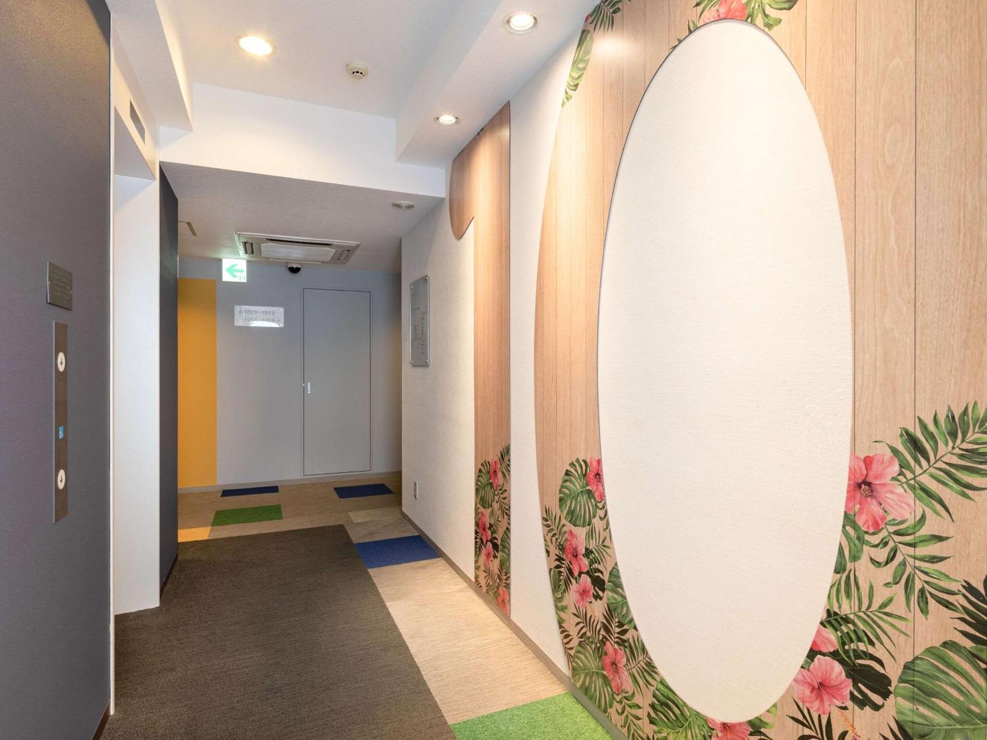 Comfort Inn Naha Tomari Port Exterior photo